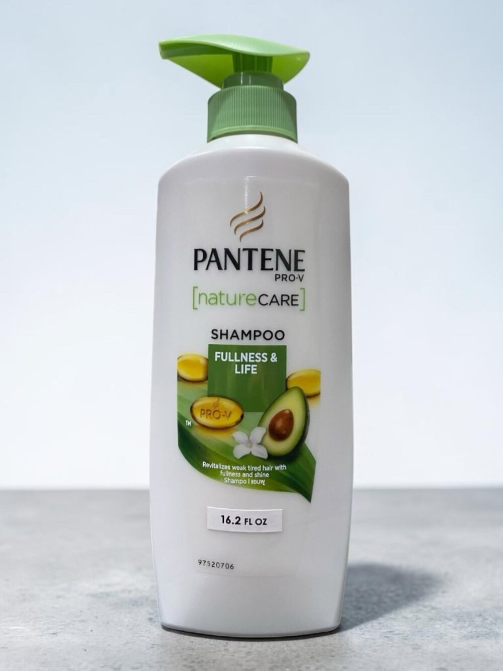 Pantene Pro-V Nature Care Shampoo Fullness and Life Avocado Oil New 16.2oz